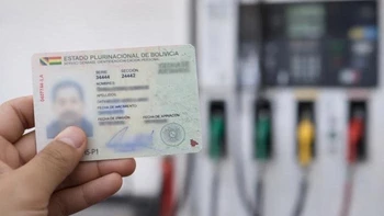 La Agencia Nacional de Hidrocarburos simplifica la venta de diésel en estaciones de servicio con presentación de cédula de identidad