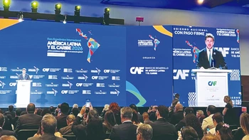 "Bolivia logra compromisos financieros multilaterales y acuerdos con CAF para impulsar crecimiento y desarrollo hasta 2030"