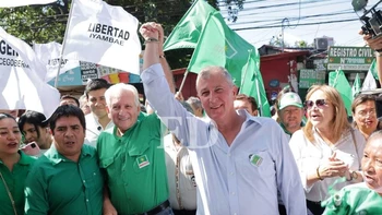 Branko Marinkovic asume candidatura a Gobernación cruceña con Rubén Costas como compañero de fórmula