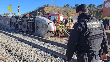 "La tragedia ferroviaria más grave de España en una década: 39 muertos y 150 heridos en choque de trenes en