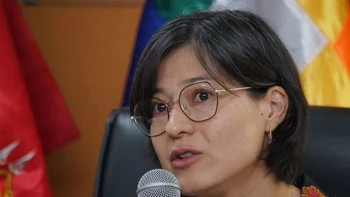 Renuncia Margot Ayala a la dirección de la ANH ante críticas y presiones políticas internas sobre calidad de combustibles