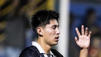 Santos busca consolidar jóvenes talentos como Miguel Terceros en el Brasileirao con estreno ante Chapecoense