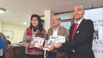 La tradición de la prensa en miniatura boliviana: sátira y humor en 180 años de Alasita