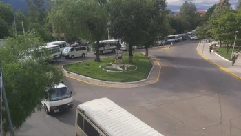 El Gobierno de Bolivia aplica la ley ante posibles bloqueos mientras abre puertas al diálogo con sectores en conflicto.