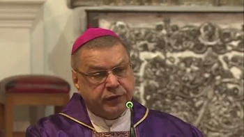 La iglesia católica exhorta a vivir las fiestas navideñas con fe y esperanza, demostrando decisiones de fe en lo cotidiano.