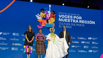 Desarrollo regional impulsado por la cultura y la inversión en educación y arte, según CAF y artistas.