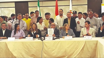 Acuerdo político busca proteger la democracia boliviana y respetar los resultados electorales en elecciones subnacionales