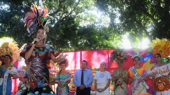 Café Típico de Reinas: un derroche de alegría, cultura y belleza en la capital cruceña.