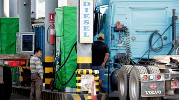 Gobierno impone esquema de abastecimiento regional para garantizar suministro de combustibles y mejorar servicio a los usuarios.