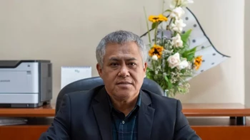 Elaboración de un plan económico y social integral para Bolivia entre 2026 y 2030 con enfoque en siete ejes estratégicos.