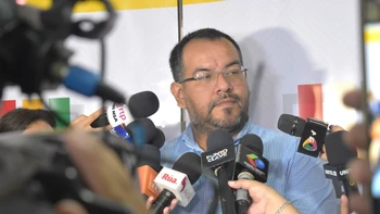 Dieciocho organizaciones políticas se inscriben en el Tribunal Electoral Departamental de Santa Cruz con miras a las elecciones subnacionales de