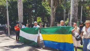 Indígenas chiquitanos exigen justicia y protección para sus tierras comunitarias tras décadas de avasallamientos sistemáticos.