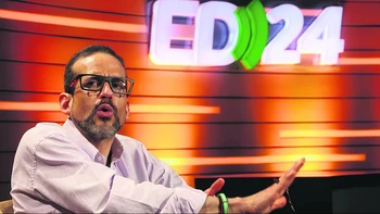 Tribunal Anticorrupción archiva caso "Golpe I" contra Luis Fernando Camacho por duración máxima del proceso penal.