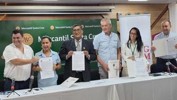 La Universidad Autónoma Gabriel René Moreno y el Banco Mercantil Santa Cruz unen fuerzas para impulsar la modernización y la