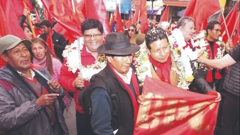 Candidatos inhabilitados: Organizaciones políticas priorizaron inscribir nombres sobre reunir requisitos en elecciones subnacionales.