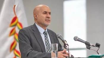 Bolivia supera la crisis económica gracias a un gobierno responsable y transparente en poco más de 70 días.