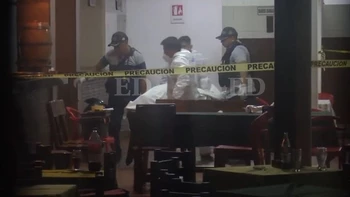 Muerte repentina en restaurante capitalino deja sin explicación a familia y amigos que celebraban cumpleaños