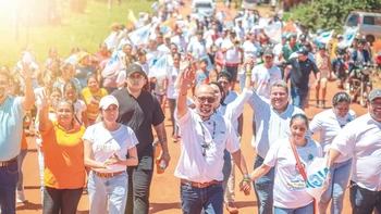 Santa Cruz cambia su rostro político con la intensa campaña departamental que envuelve a la capital y provincias