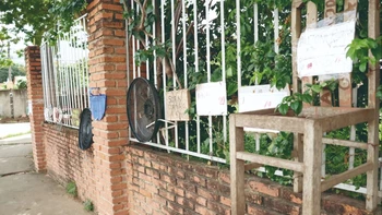 Inscripciones escolares en Bolivia: filas y demanda creciente en colegios de alta demanda