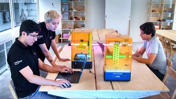 La educación del siglo XXI: un paradigma que coloca a los estudiantes en el centro y fomenta la innovación y