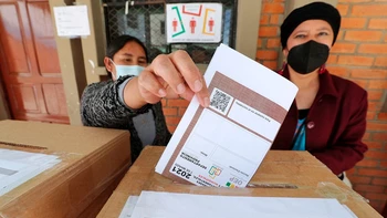 14 partidos y 29 alianzas se inscriben para las subnacionales de marzo de 2026 en Bolivia.