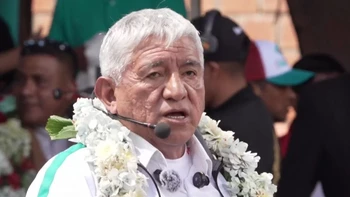 Iván Arias afirma su compromiso con la honestidad y el progreso en La Paz, rechazando a los "tarajchis" que buscan