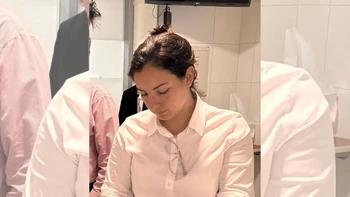 Laura Rojas llega a la cárcel de Palmasola después de ser condenada a 180 días de detención preventiva por caso