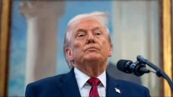 Trump demanda 10.000 millones de dólares a la BBC por presunta difamación en un documental sobre su discurso en el