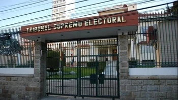 Tribunal Supremo Electoral registra 182 candidaturas habilitadas para gobernaciones y alcaldías en municipios capitales bolivianos.