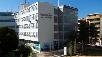 Innovación en salud: Unifranz abre la Catedral de la Innovación Académica para formar líderes en el siglo XXI.