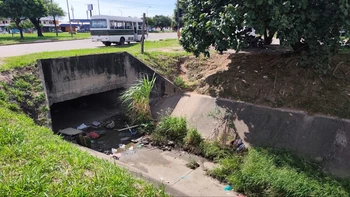Robos en serie: ladrones aprovechan ausencia de propietarios y esconden enseres en canales de drenaje