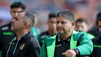 Óscar Villegas lidera la planificación logística y deportiva para el repechaje de Bolivia contra Surinam y Irak