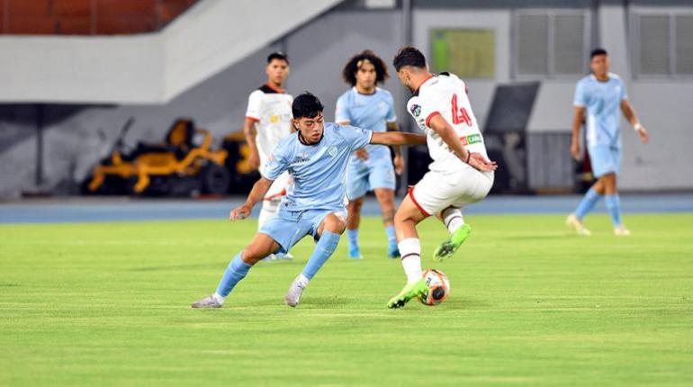 Aurora se coronó campeona del grupo con victoria contundente sobre U de Vinto en el Torneo de Verano.