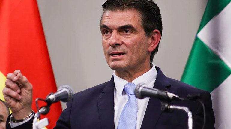 Paz invita a autoridades electas a unirse en construir un Estado descentralizado y patria más eficiente para todos.