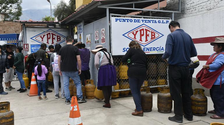 Gobierno prioriza controles fronterizos tecnológicos para frenar contrabando de gas licuado de petróleo en Bolivia