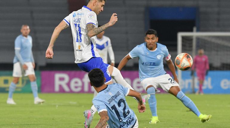 Universitario de Vinto y Aurora preparan su debut en Copa de Verano 2026 con un clásico en Quillacollo