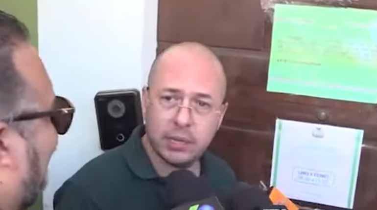 Suspenden al juez Hebert Zeballos después de vinculaciones con caso "maletas" y graves irregularidades en su ejercicio profesional.