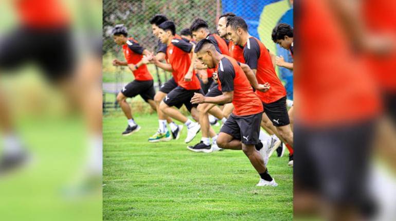 Wilstermann inicia su pretemporada con juveniles y nuevo cuerpo técnico enfocado en la lucha contra el descenso y fortalecimiento de