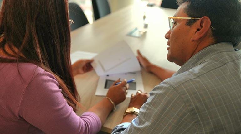 YPFB desestima licitación para inspección de calidad de hidrocarburos importados debido a observaciones técnicas en ofertas presentadas.