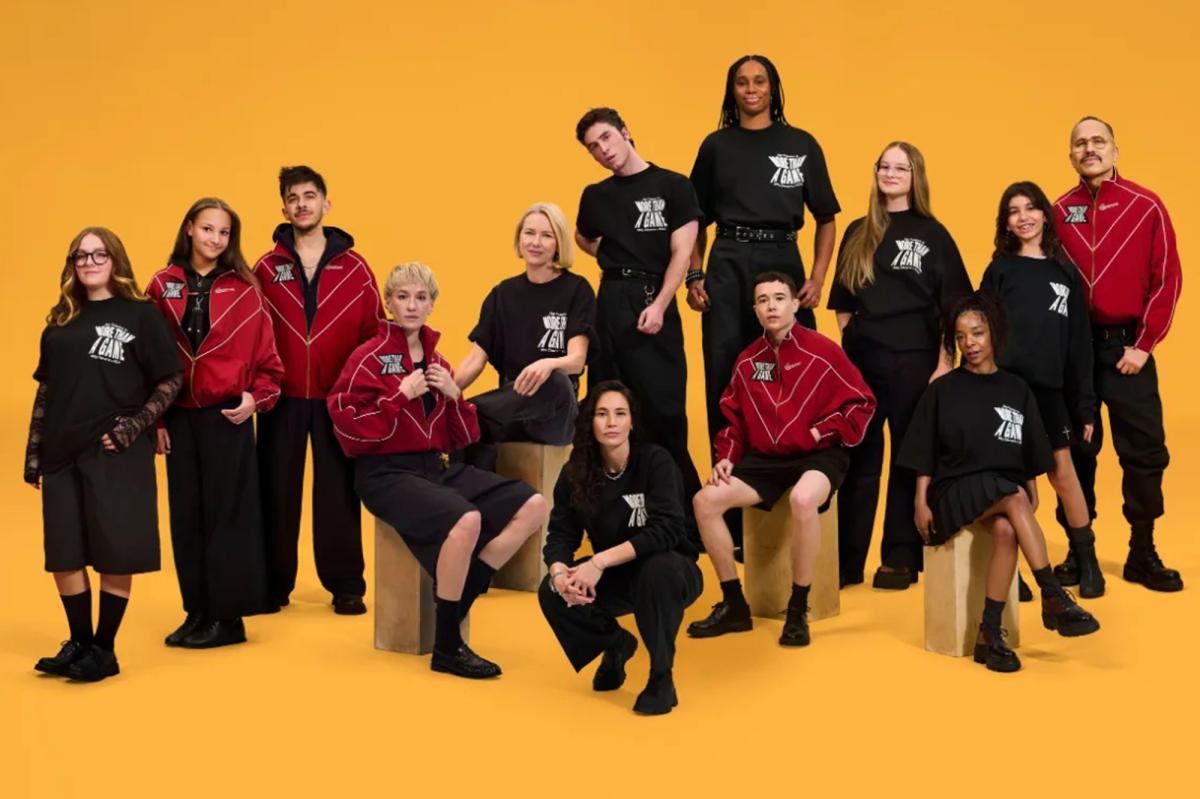 La ACLU promueve la participación de hombres biológicos en deportes femeninos, desafiando la lógica y el apoyo público.