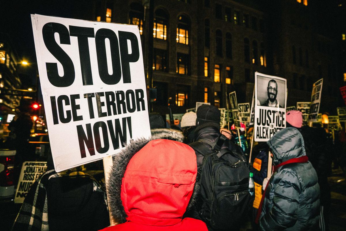 La campaña electoral de los republicanos se tambalea sin una estrategia clara sobre inmigración y aplicación de la ley.