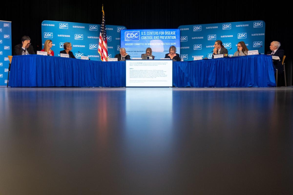 La CDC revisa su calendario de vacunación infantil: flexibilidad y elección en lugar de coerción dogmática.