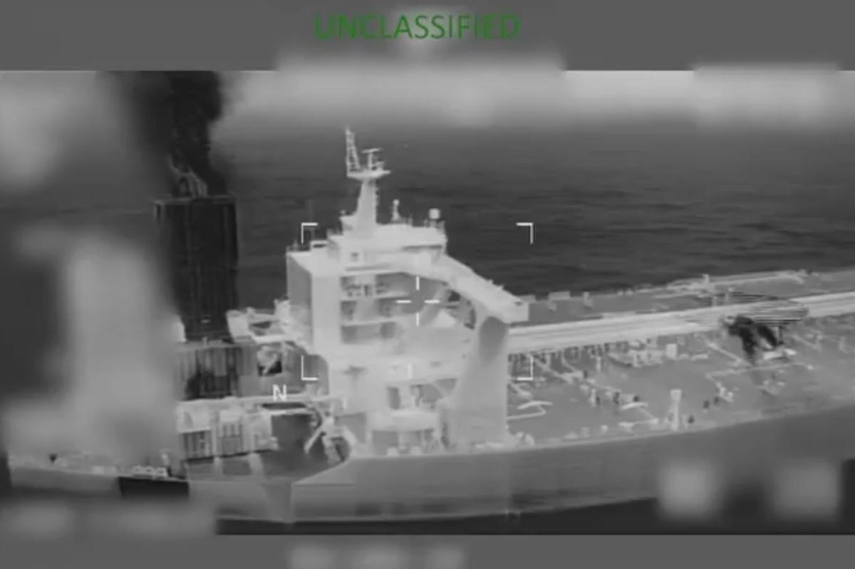 Trump impone sanciones efectivas contra barcos "fantasmas" que evaden restricciones internacionales y apoyan regímenes dictatoriales.