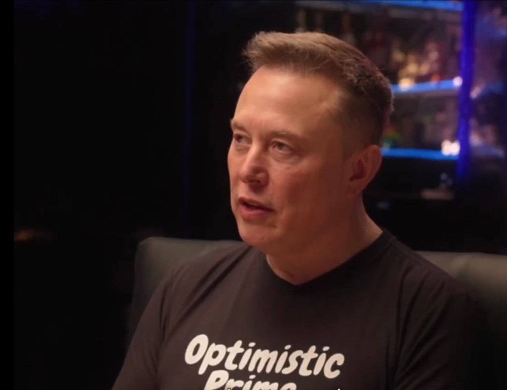 Elon Musk prevé un futuro cercano para centros de datos orbitales que revolucionarán el almacenamiento de inteligencia artificial.