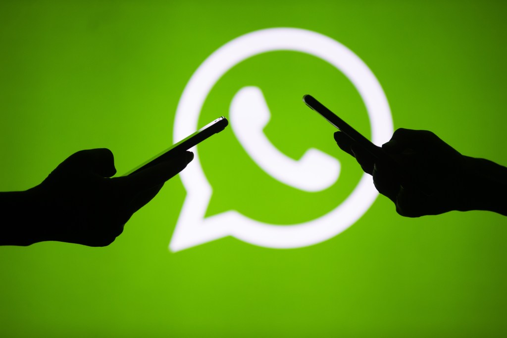 Italia ordena a Meta suspender políticas que impiden el desarrollo de chatbots AI rivales en WhatsApp y otros canales comerciales.