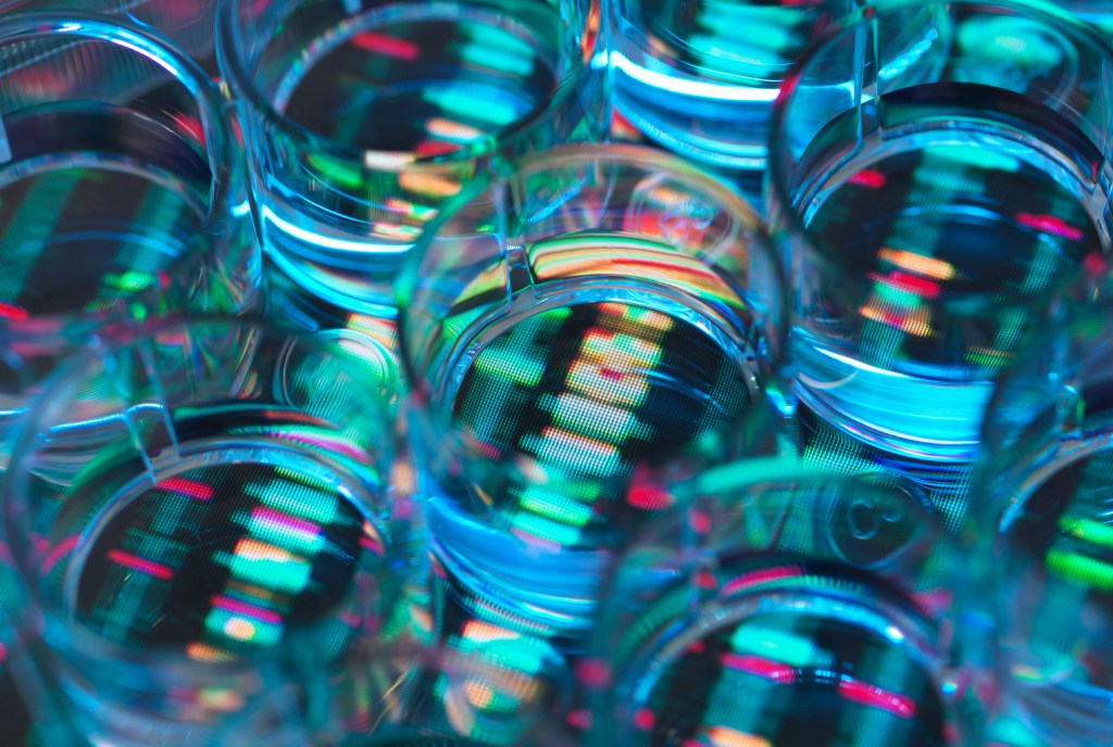 Firmas de biotecnología apoyadas por AI como Chai Discovery alcanzan valuation de 1,3 billones tras una nueva ronda de financiamiento