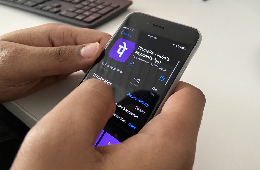 Tiger Global y Microsoft se desprenden de PhonePe en IPO, cediendo sus acciones después de valuar la empresa en 12