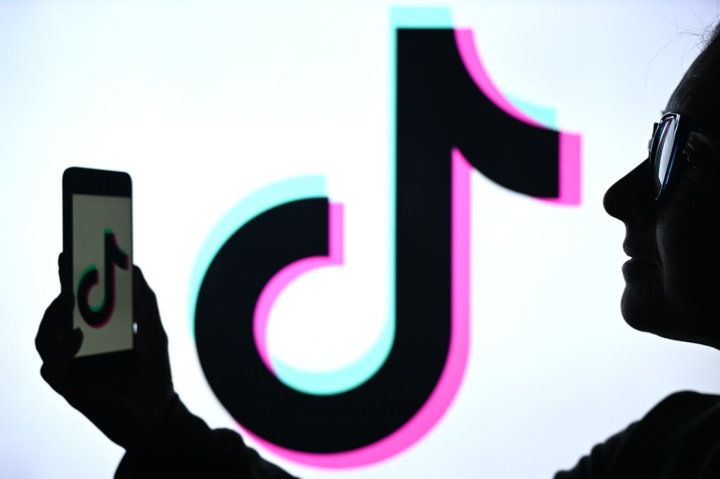 TikTok acuerda ceder control de su negocio estadounidense a un grupo de inversores americanos y Oracle como socio en seguridad