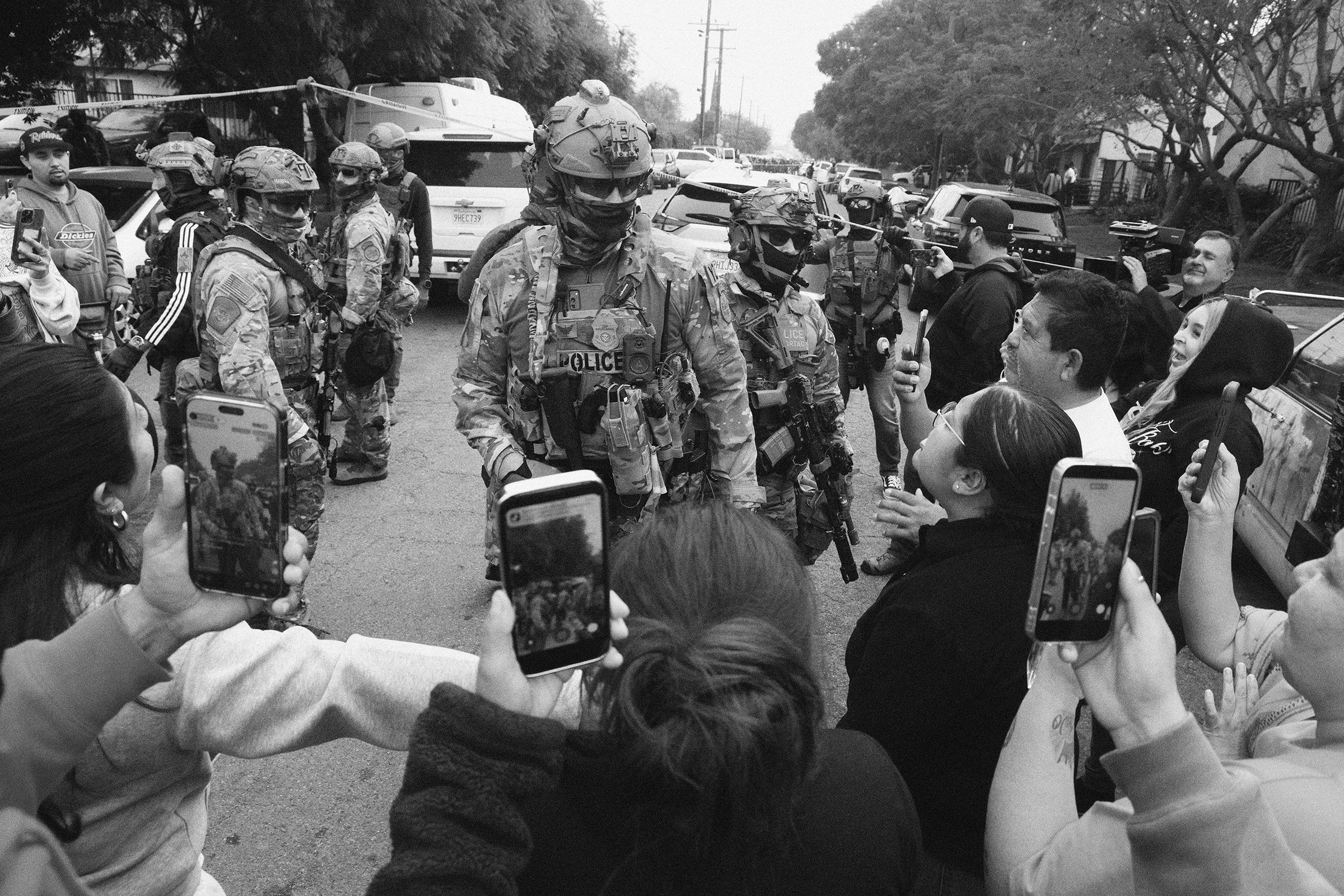 "La documentación de la violencia de ICE: riesgos y estrategias para proteger la libertad de información en EE.UU."